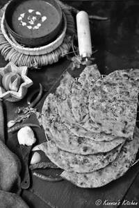 Butter Missi Roti (1 Pcs)