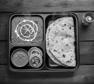 Dal Makhani Thali[2 pc tawa roti]