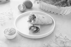 Hummus & Paneer Wrap