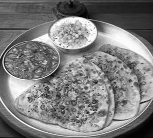 2 Aloo Pyaaz Paratha