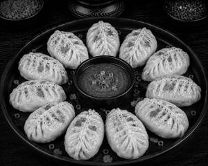 (n) Paneer Steamed Momo
