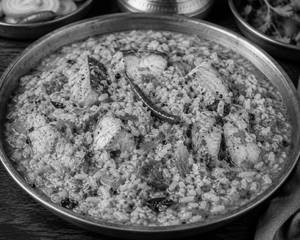 Fish Mudhi Ghaanta 