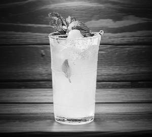 Litchi mojito