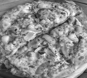 Onion Pizza 7 Inch