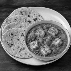 Kadai Paneer With 4 Tawa Roti