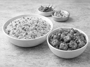 Fried Rice With Paneer Chilli Gravy