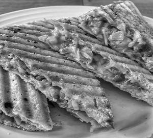 Veg Grilled Sandwich