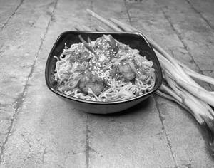 Manchurian Noodle Bowl