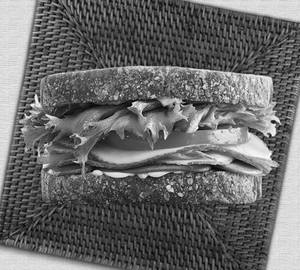 Tomato sandwich