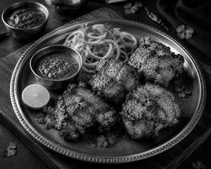 Pind Da Chicken Tikka 