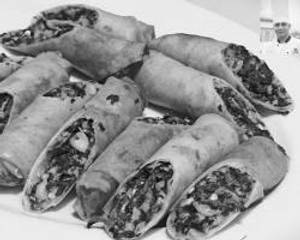 Cheese Spinach Roll [8 Pieces]