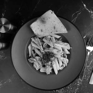Chicken Aglio E Olio Spaghetti Pasta