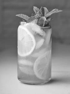 Lemon mint juice