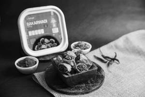 Big Bhakarwadi [250 Grams]
