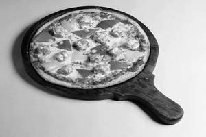 Paneer Tikka Pizza