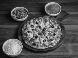 Veg Cheese Pizza