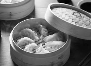Veg Darjeeling Steamed Momos (4 Pieces)