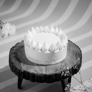 Mango Mousse Cake 1/2 Kg
