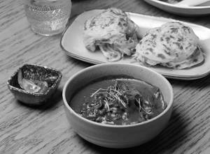 Jackfruit Rendang Curry With Roti Canai