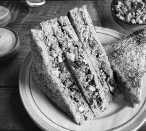 Grilled paneer sandwich