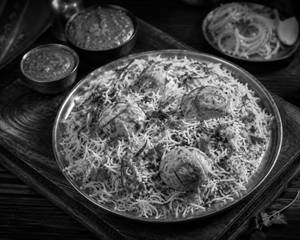 Egg Biryani [750 ml, Serves 1-2]
