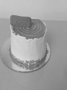 Lotus Biscoff Cake 500 Grams