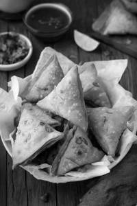 Baked Samosa (80 Gm)