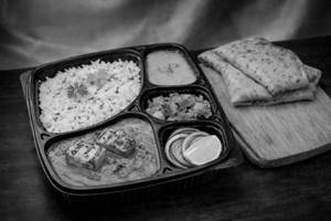 Paneer Tikka Masala Premium Meal