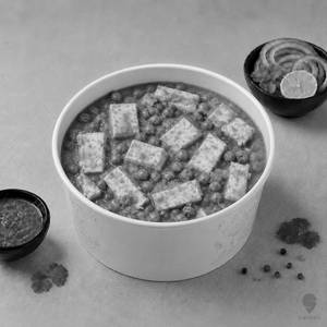 Matar Paneer
