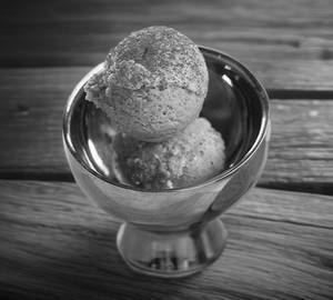 Guava Chilli Ice-Cream