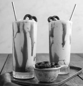 Caramel shake