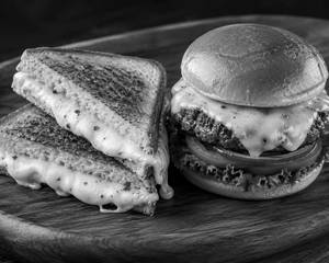 Mozzarella Cheese Sandwich With Italian Cheese Burger