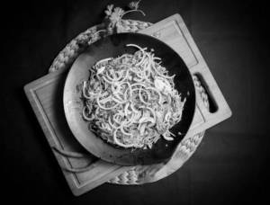 Veg Hot Garlic Chowmein