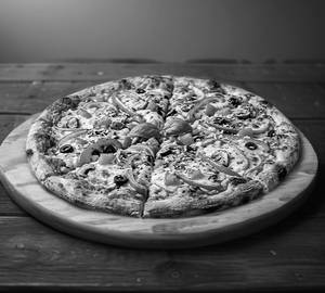 Veggie Delight Pizza