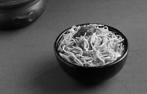 Tom Yum Vegetables Noodles