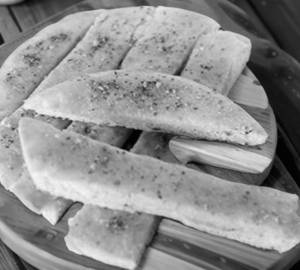 Garlic stick