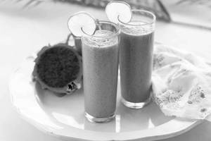 Dragon fruit milkshake