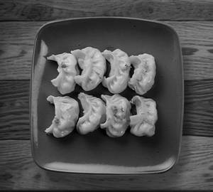 Corn Cheese Steamed Momos [7Pieces]