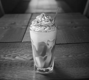 Kesar pista ice cream milkshake
