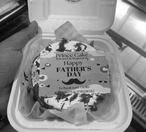 Bento Cake Customized With Father's Day Paper Topper Flavour-Black Forest