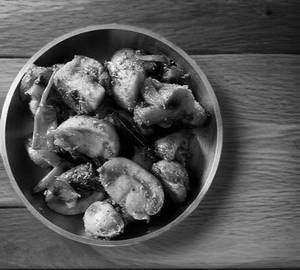 Mushroom pepper fry