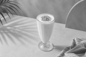 Vanilla Crunchy Shake