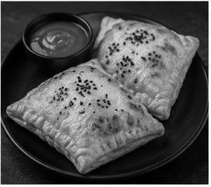 Chicken Cheesy Puff (2 Pcs)
