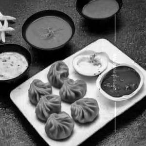 Steamed Cheesy Veg Momo
