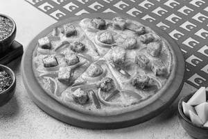 Tandoori Paneer Tikka Thin Crust Pizza
