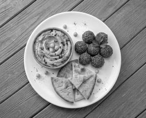 Hummus Falafel Pita Combo