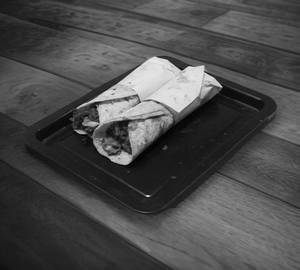 Single Egg Chicken Roll