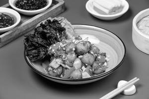Stir Fried Potato With Schezwan Sauce