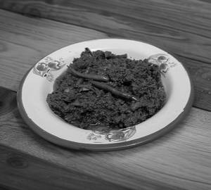 Mutton Keema With Pao 2 Pieces