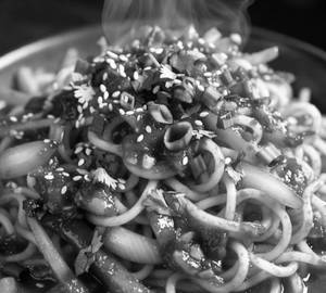 Schezwan egg noodles